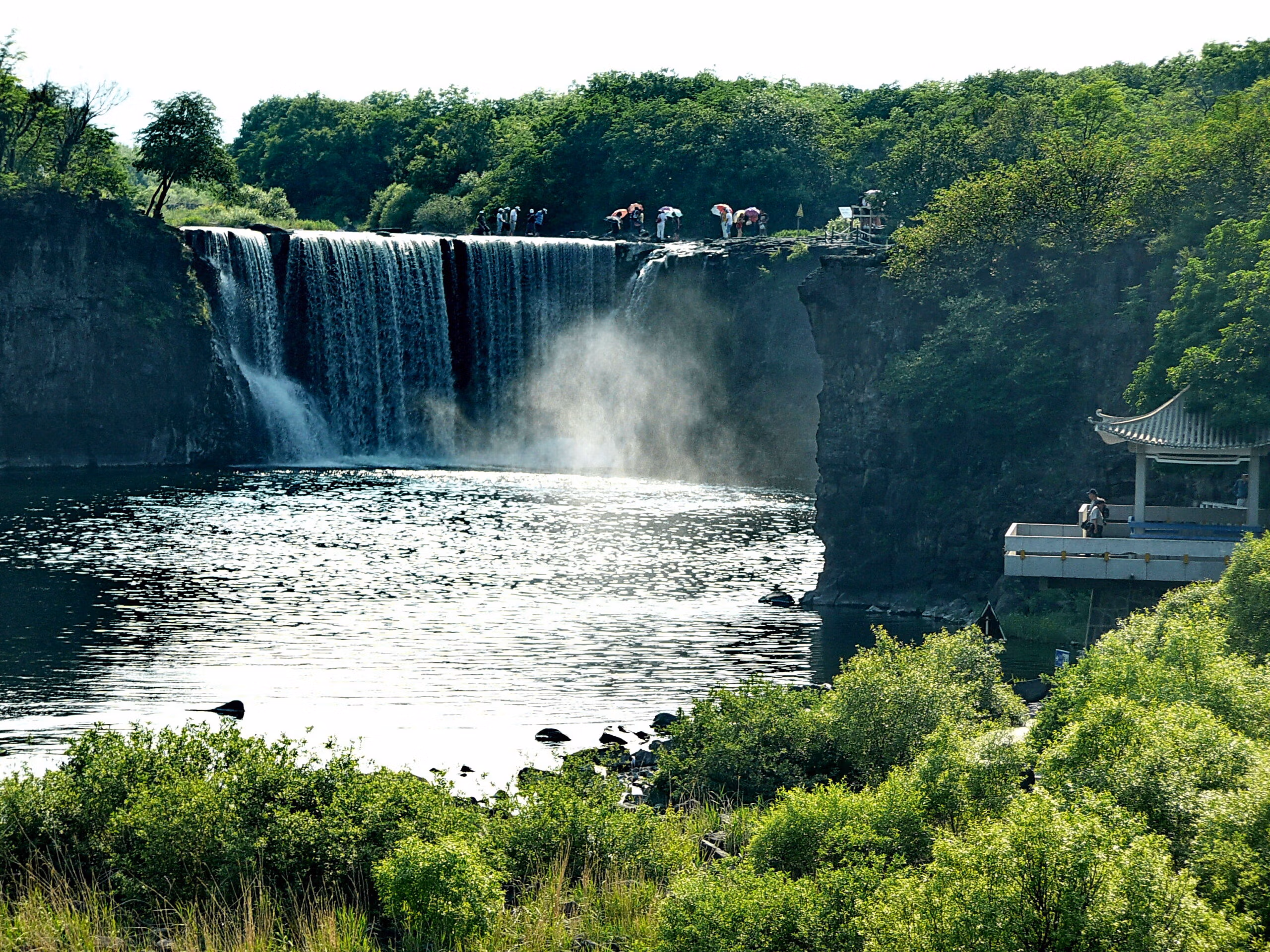 Top 9 Waterfalls In China: Your Ultimate Travel Guide 6 Top 9 Waterfalls In China: Your Ultimate Travel Guide
