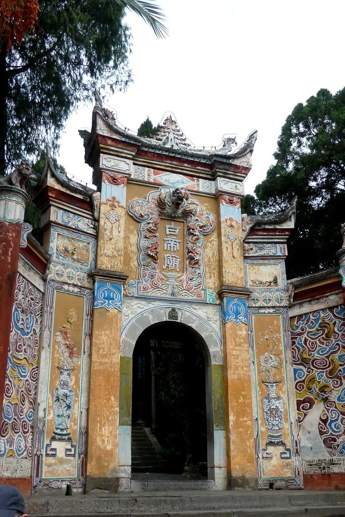 Yangtze River Cruise: The Complete Guide To China'S Legendary Journey