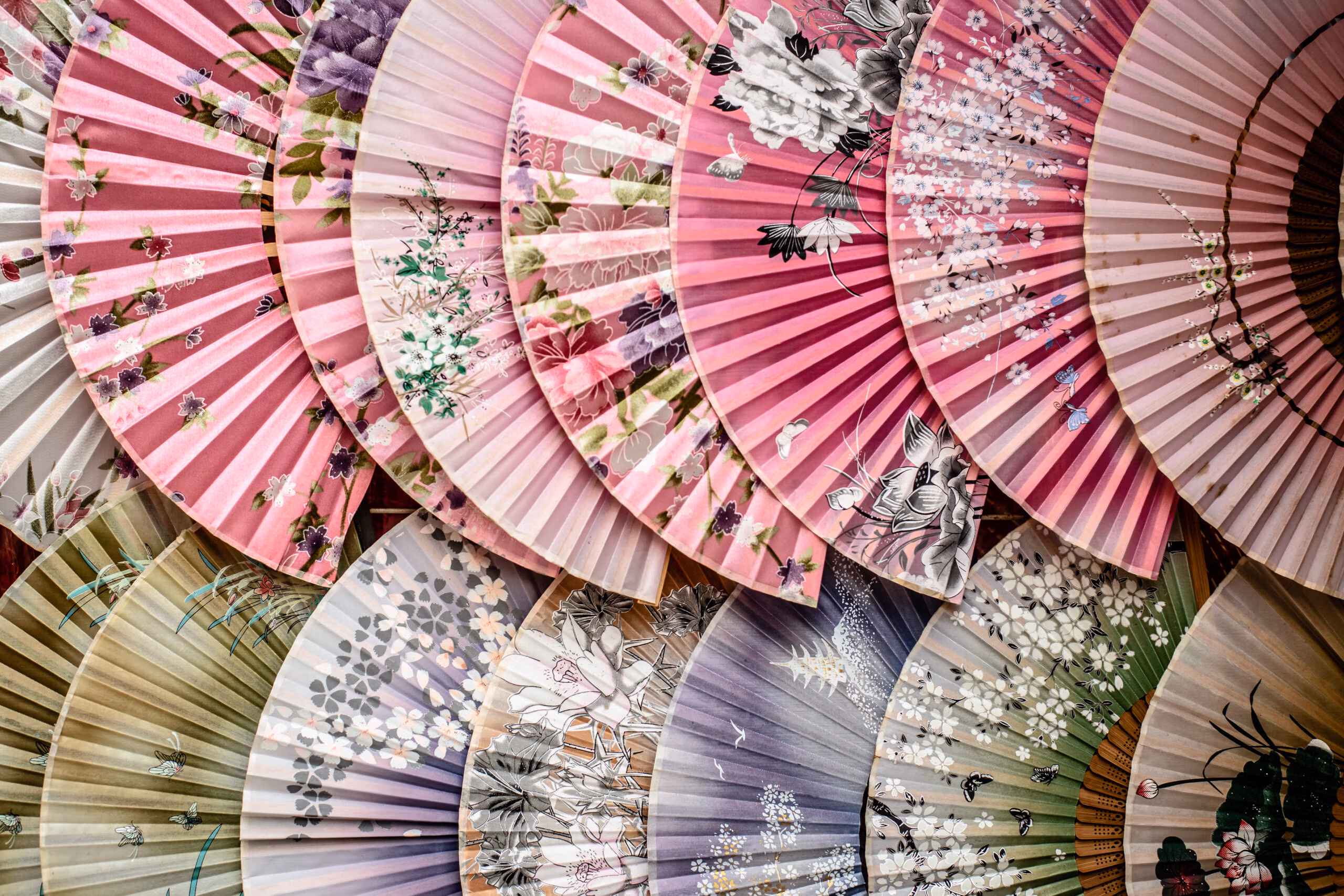 Chinese Fans: History, Types, And Cultural Significance 1 Chinese Fans: History, Types, And Cultural Significance