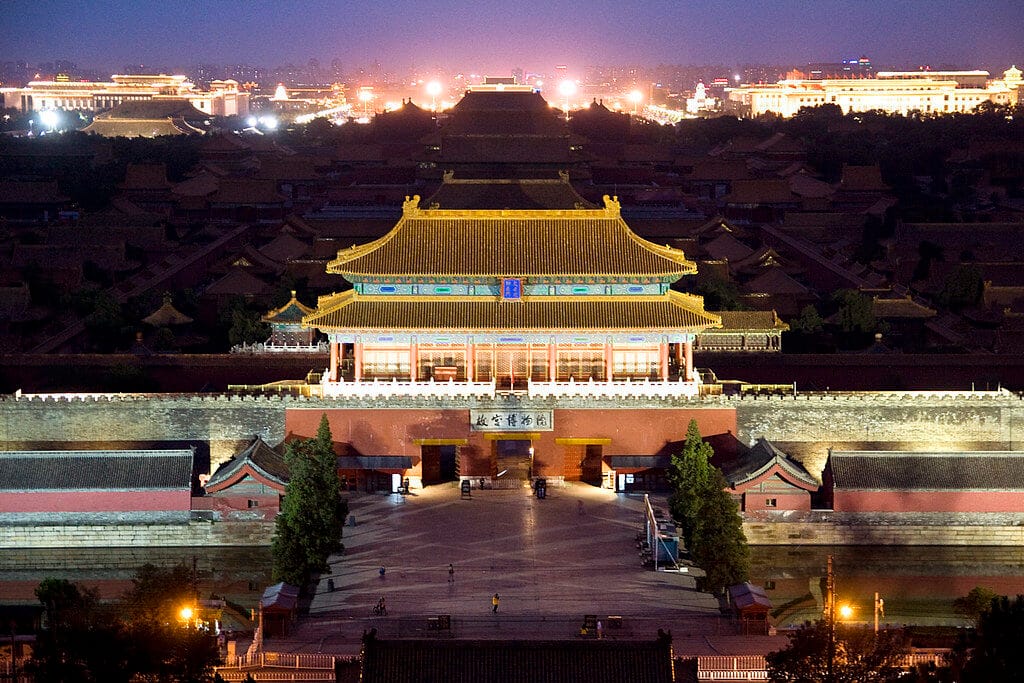 Beijing Nightlife: 10 Best Things To Do After Dark