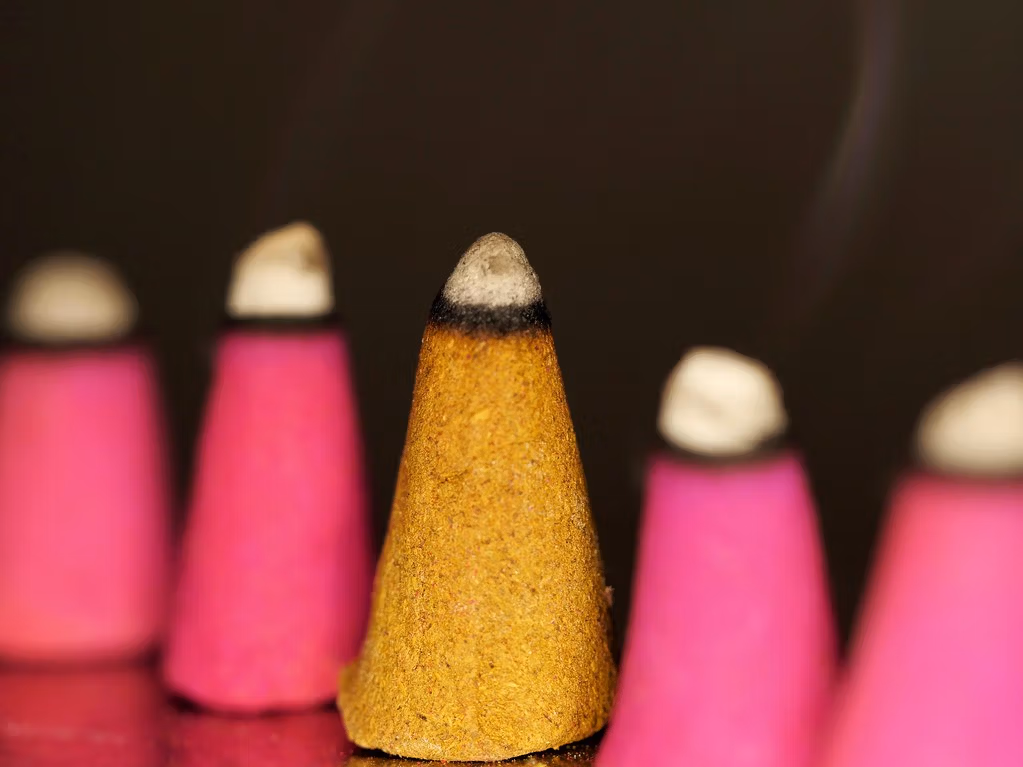 The Complete Guide To Burning Incense In China: Traditions, Etiquette, And Cultural Significance