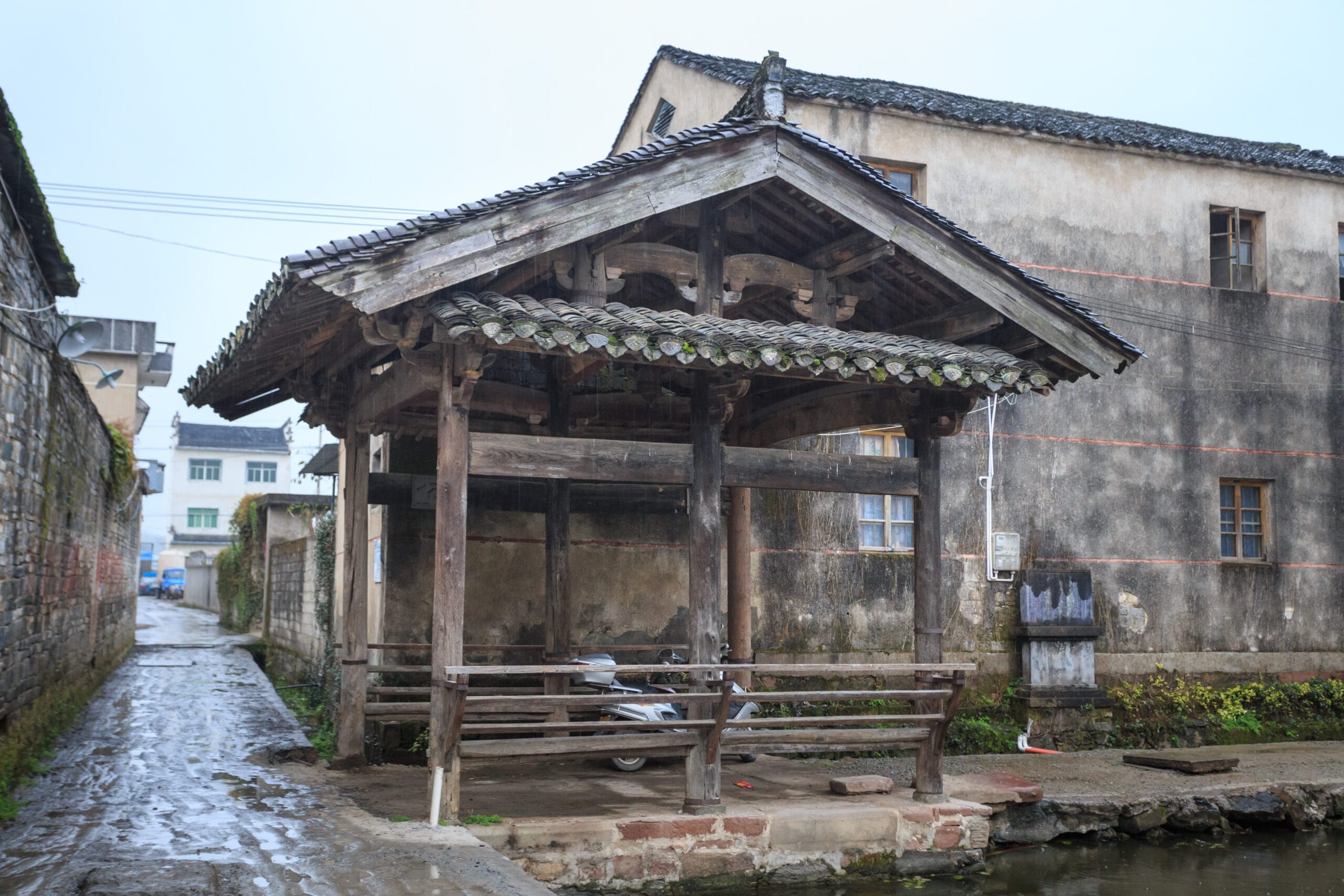 Xixinan Village: Complete Travel Guide To Huangshan'S Hidden Ancient Water Village 6 Xixinan Village: Complete Travel Guide To Huangshan'S Hidden Ancient Water Village