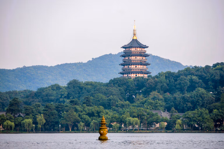 Leifeng Pagoda: A Timeless Icon Of Hangzhou’S West Lake