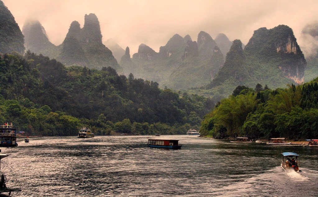 Guilin Li River Cruise: 3-Star Vs 4-Star – An Expert Guide 19 Li River Hills