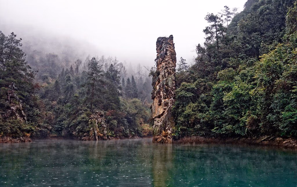 Baofeng Lake In Zhangjiajie: The Honest Insider'S Guide 7 Baofeng Lake In Zhangjiajie: The Honest Insider'S Guide