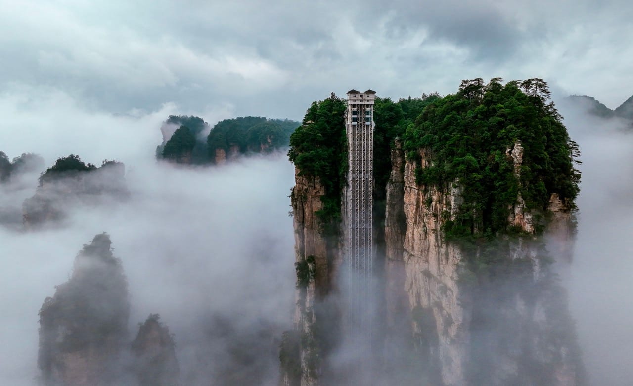 Bailong Elevator Of Zhangjiajie: Ascending The Heavens – The Expert'S Guide