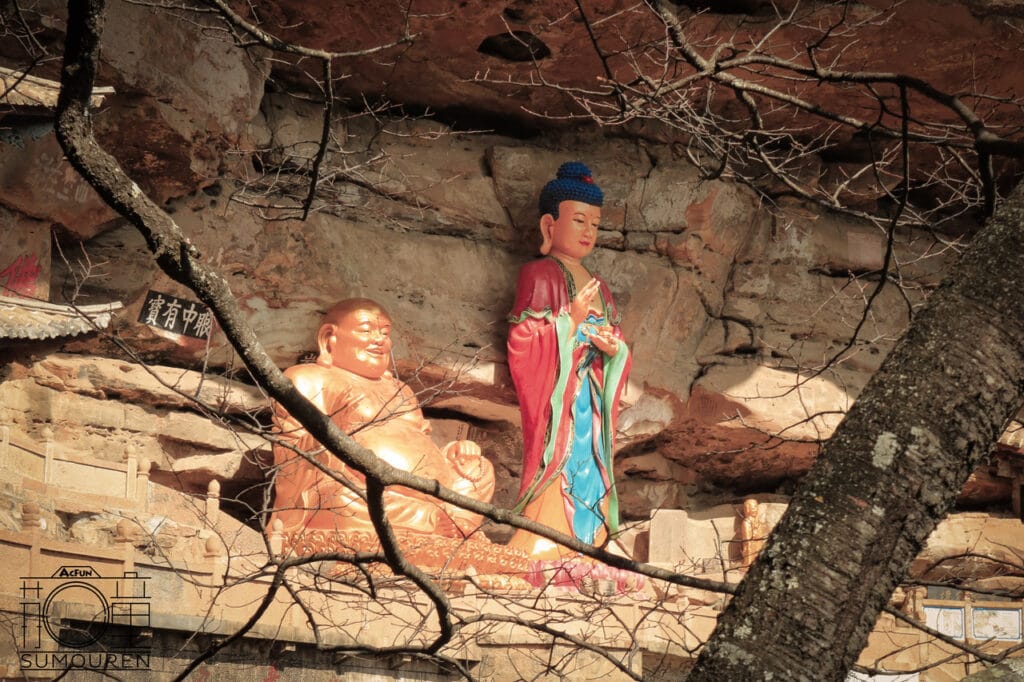 Baoxiang Temple At Shibaoshan: The &Quot;Hanging Temple&Quot; Of Yunnan