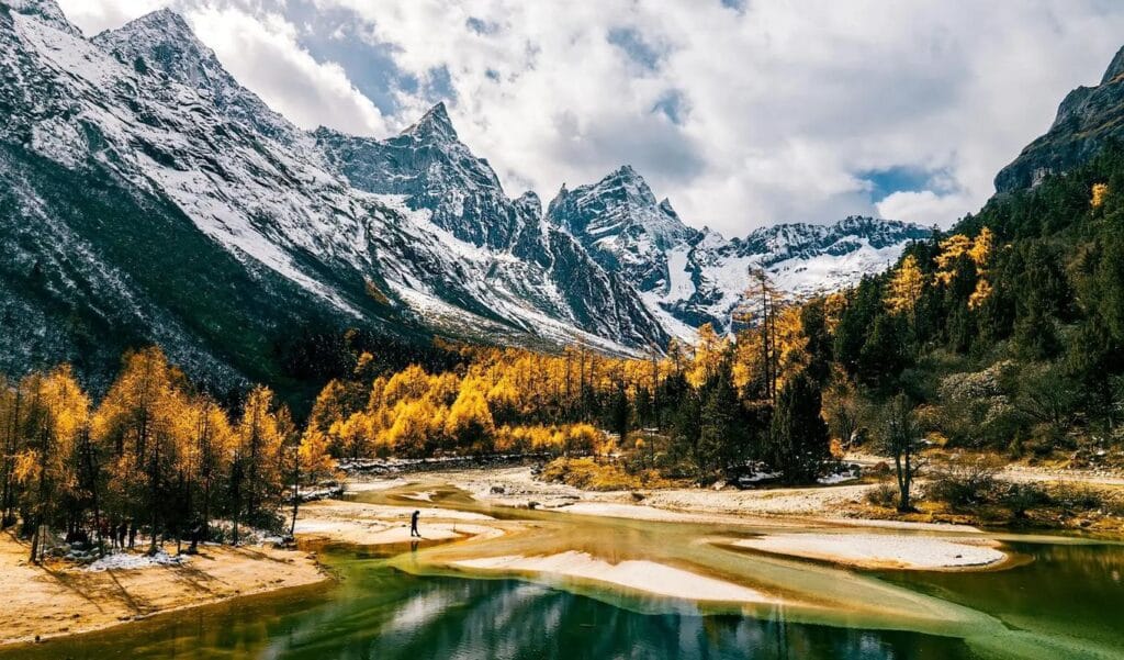 Jiuzhaigou Vs Bipenggou: Which Should You Visit? 3 Bipenggou