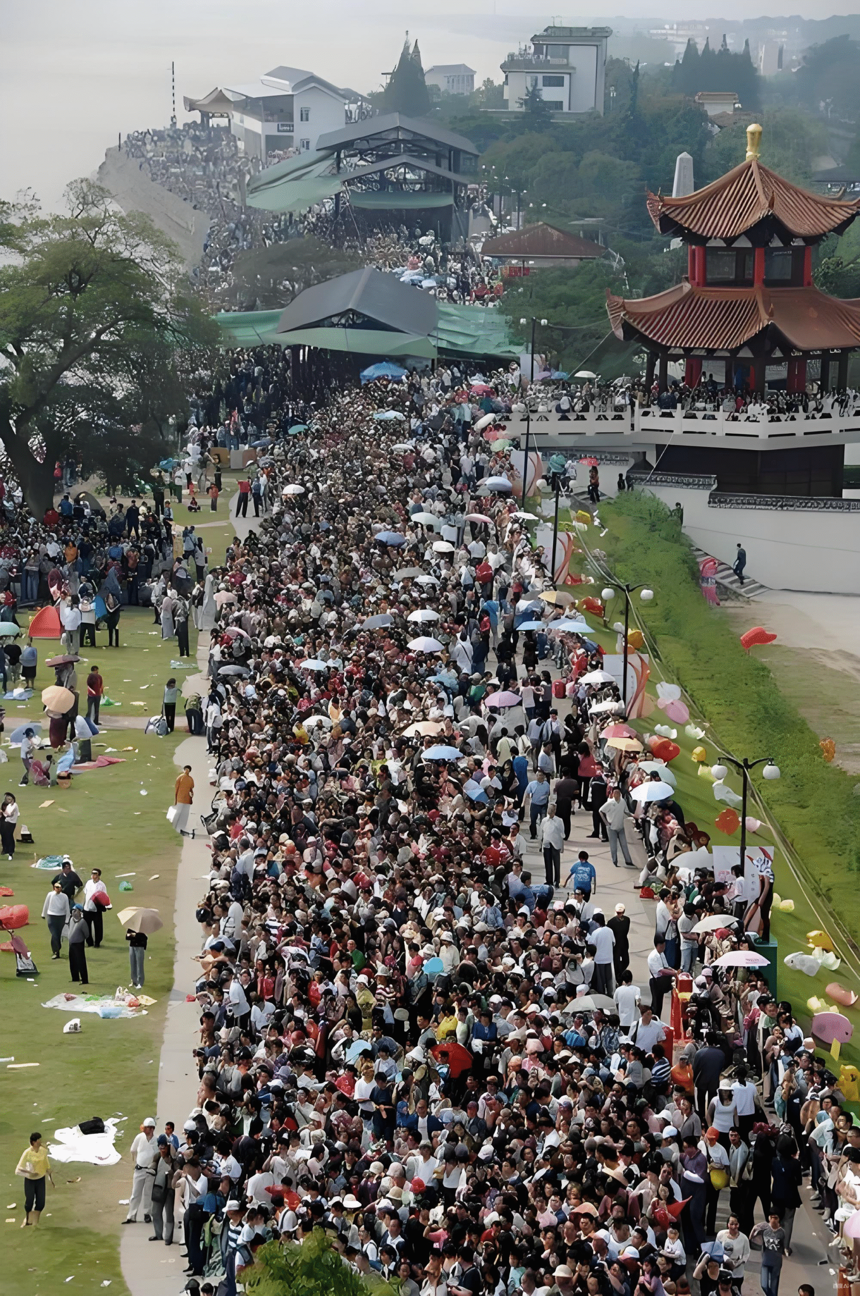 China Travel Seasons: The Ultimate Guide To Peak, Off, And Shoulder Months 4 China Travel Seasons: The Ultimate Guide To Peak, Off, And Shoulder Months