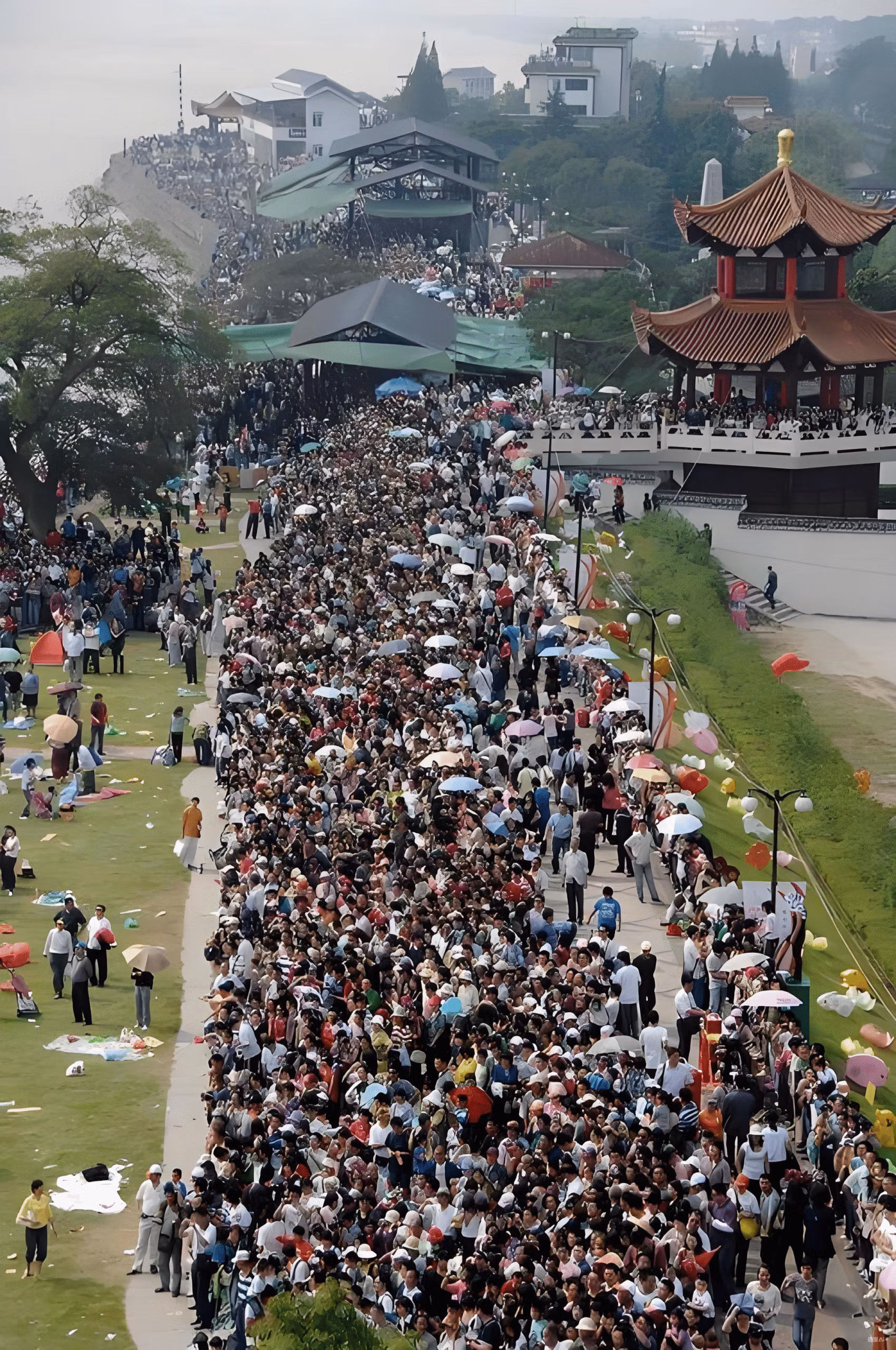 China Travel Seasons: The Ultimate Guide To Peak, Off, And Shoulder Months