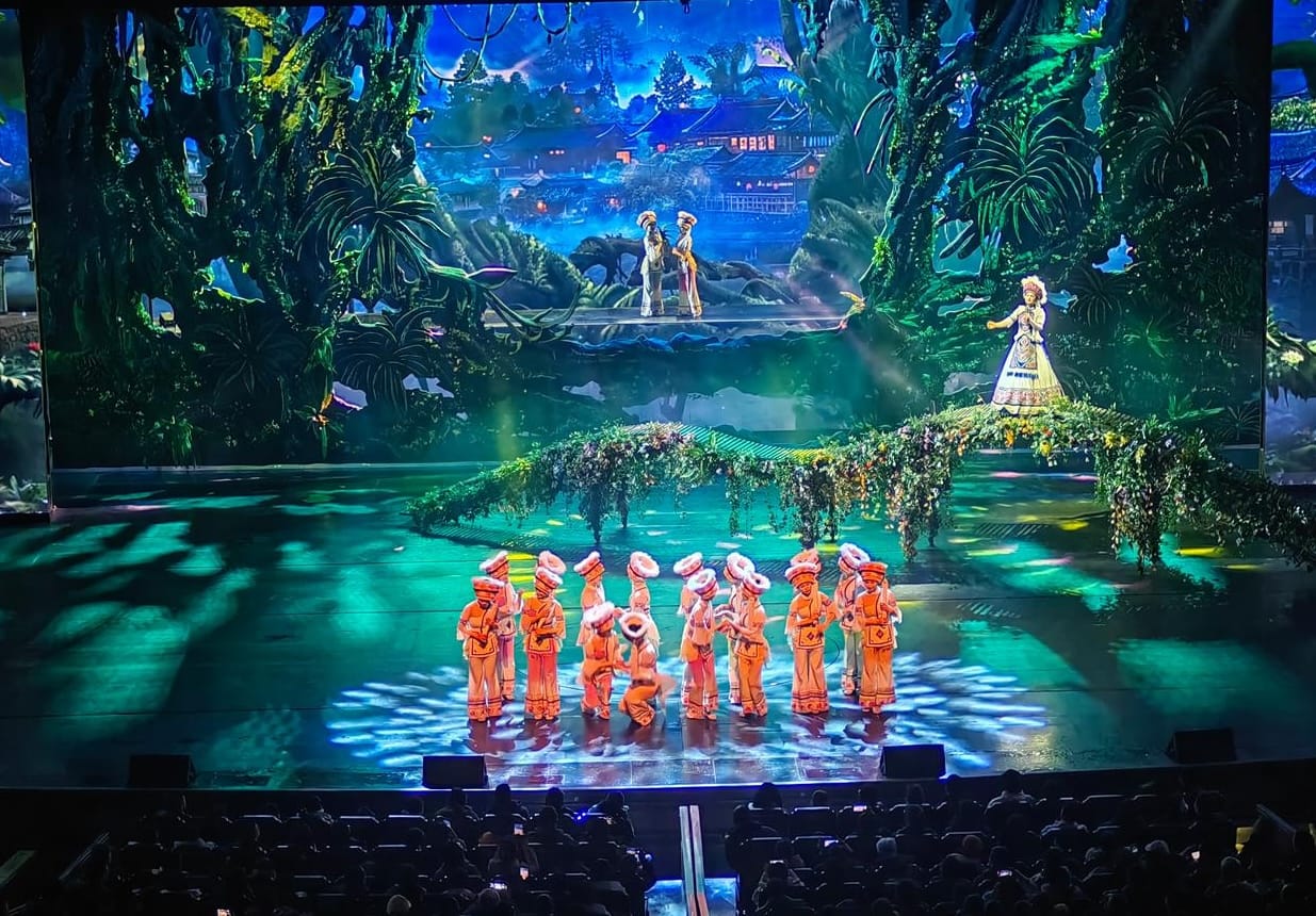 Charming Xiangxi - Indoor