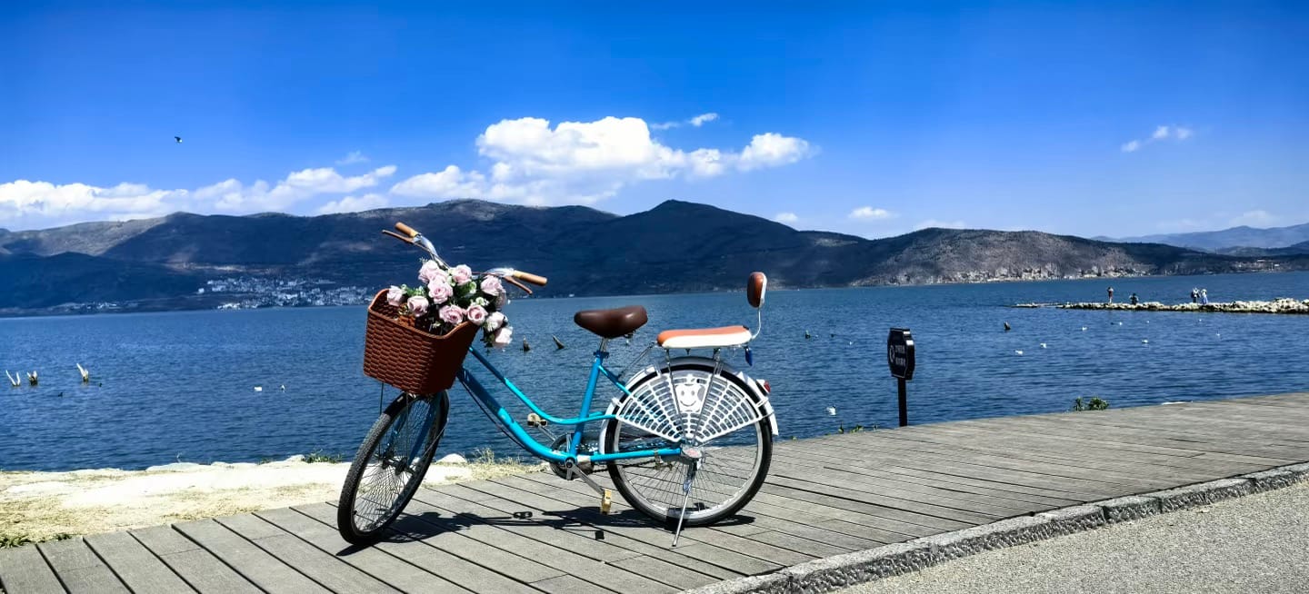Erhai Lake, Dali: Which Shore, Real Prices &Amp; Scams To Skip 10 Cycling Around Erhai Lake