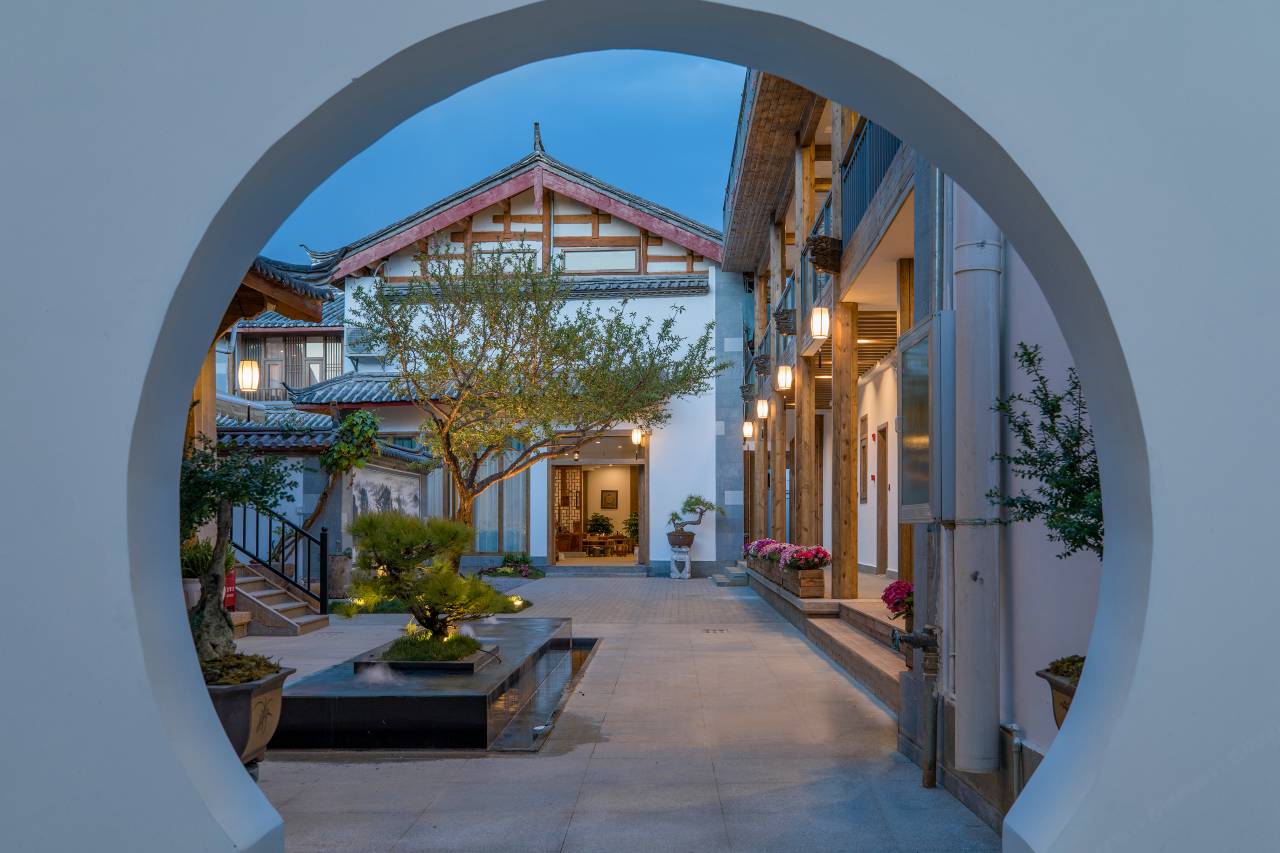 Hotels Vs Guesthouses In China: Your Complete Guide To Choosing The Perfect Accommodation 3 Guesthouse In Lijiang