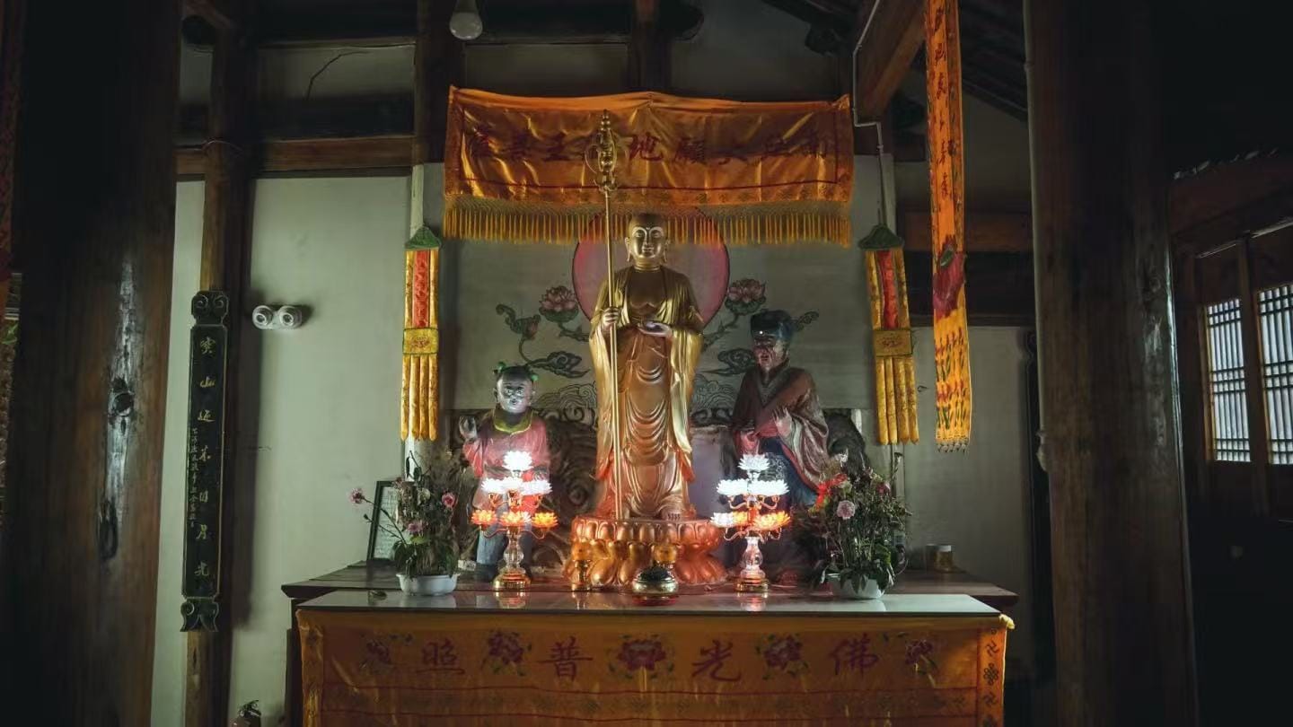 Haiyunju Temple