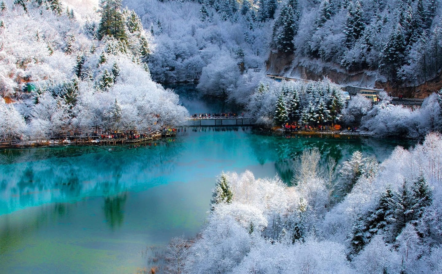 Jiuzhaigou In Winter