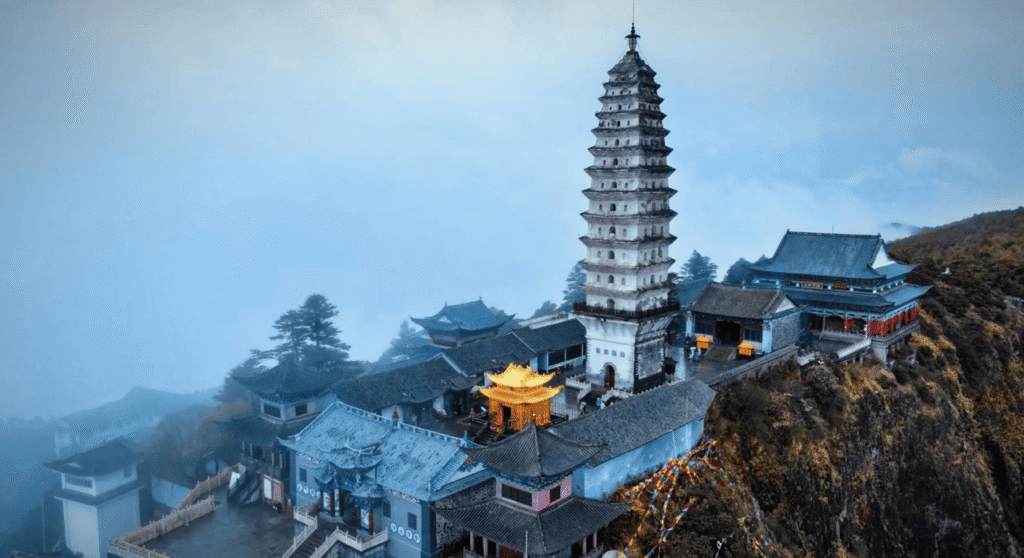 Jizu Mountain Travel Guide: Cable Car, Temples And Day Trips From Dali 4 Jizu Mountain, Jinding Temple And Lengyan Pagoda