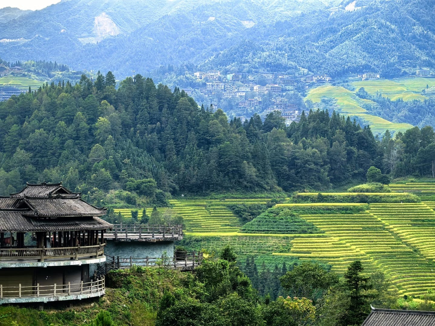 Longji Rice Terraces: The Complete Guide To Ping'An, Dazhai, And Longji Ancient Zhuang Village 11 Longji Rice Terraces, Xiaozhai Village