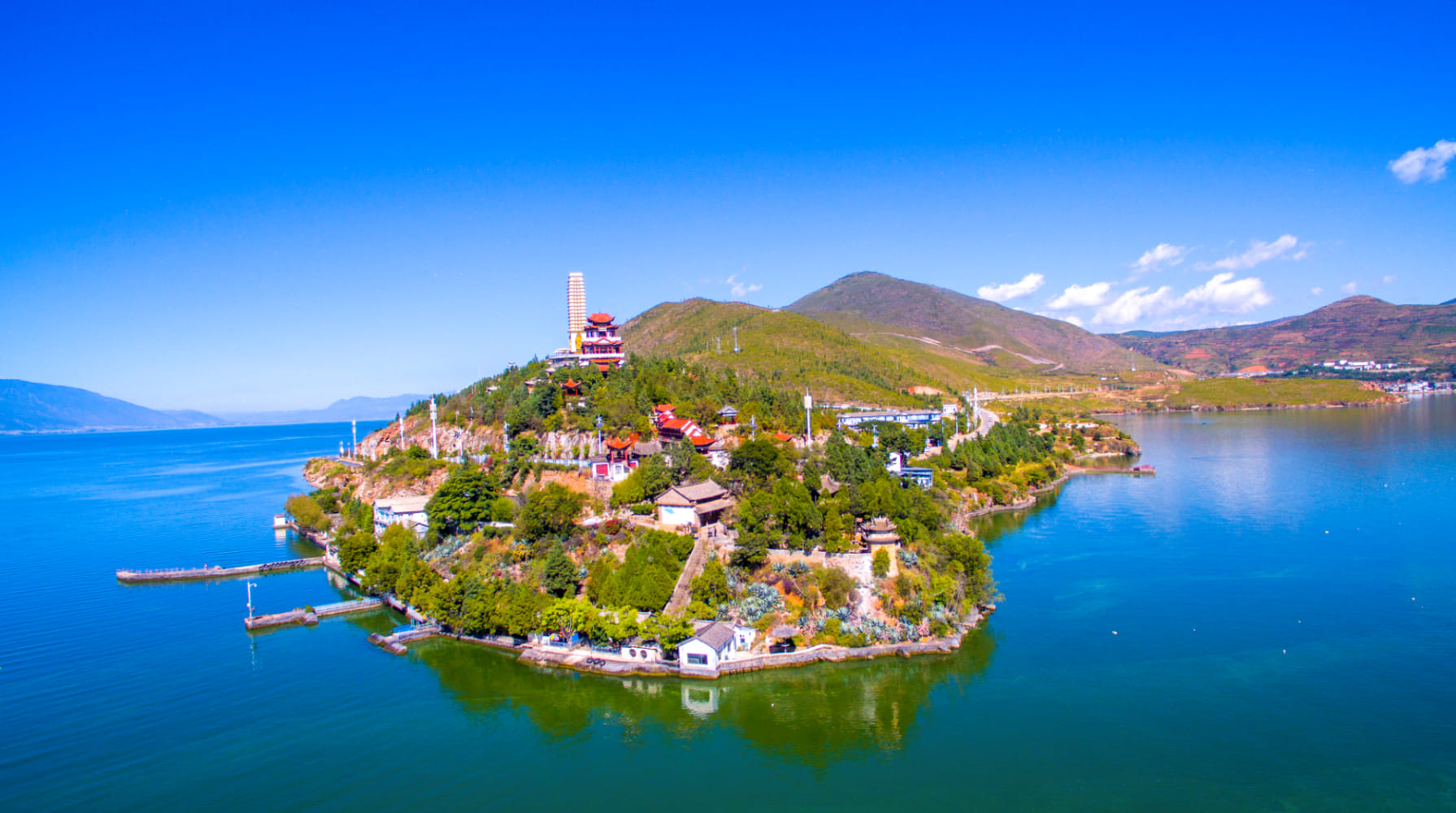 Erhai Lake Cruise Guide: Everything You Need For Your Adventure 14 Luoquan Peninsula