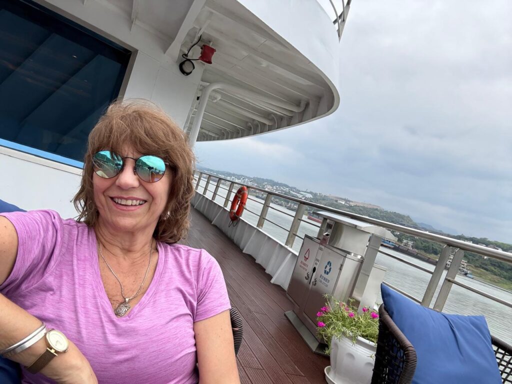Argentinian Guest Maria – Three Gorges Cruise