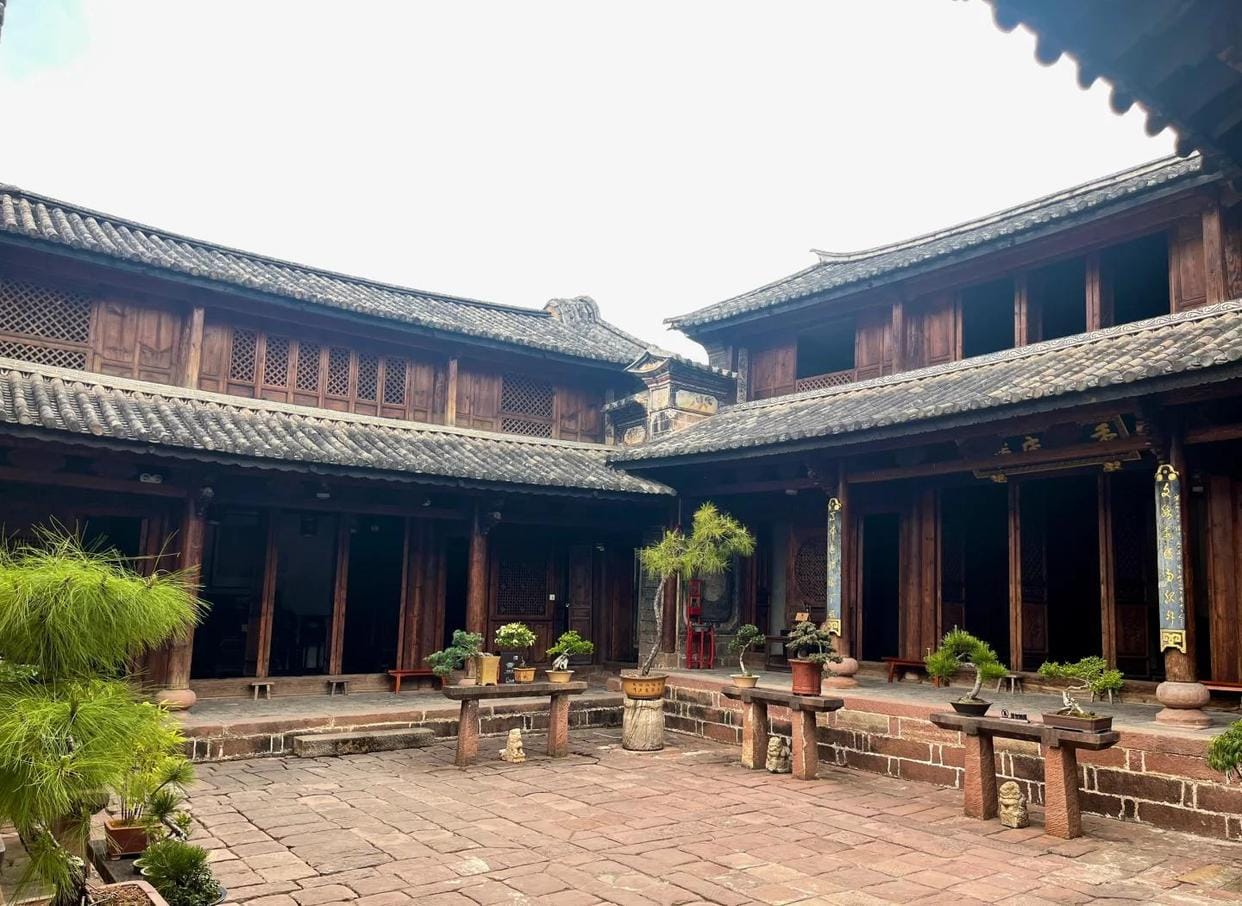 Shaxi Ancient Town, Ouyang Courtyard