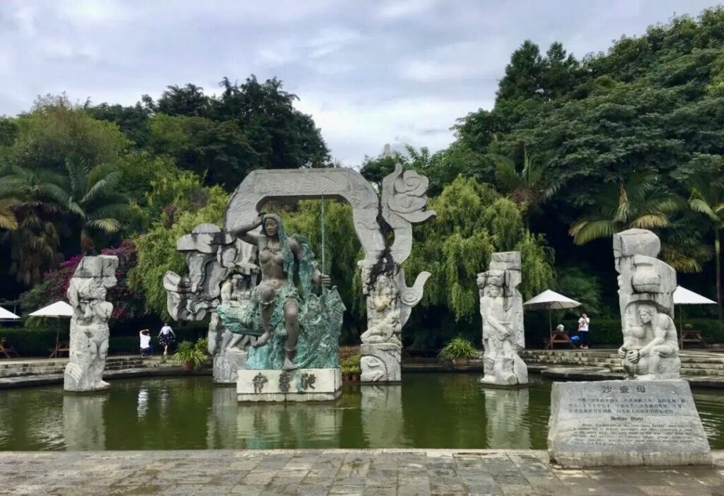 Nanzhao Customs Island, Dali: Route, Traps And Erhai'S Other Islands 4 Shayimu Bronzes