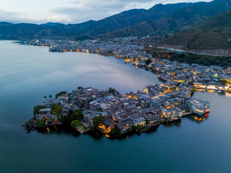 Shuanglang Ancient Town Guide: Where To Stay &Amp; What To Do 3 Shuanglang