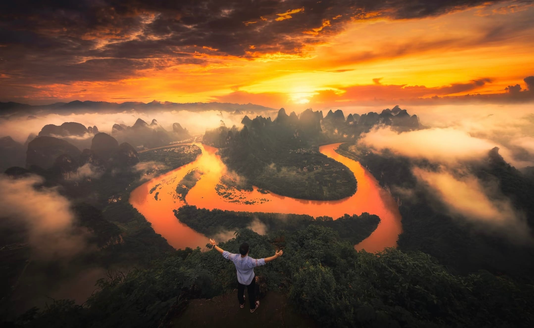 Damian Mountain: Hike Guide, Views &Amp; Getting There 3 Sunrise At Li River