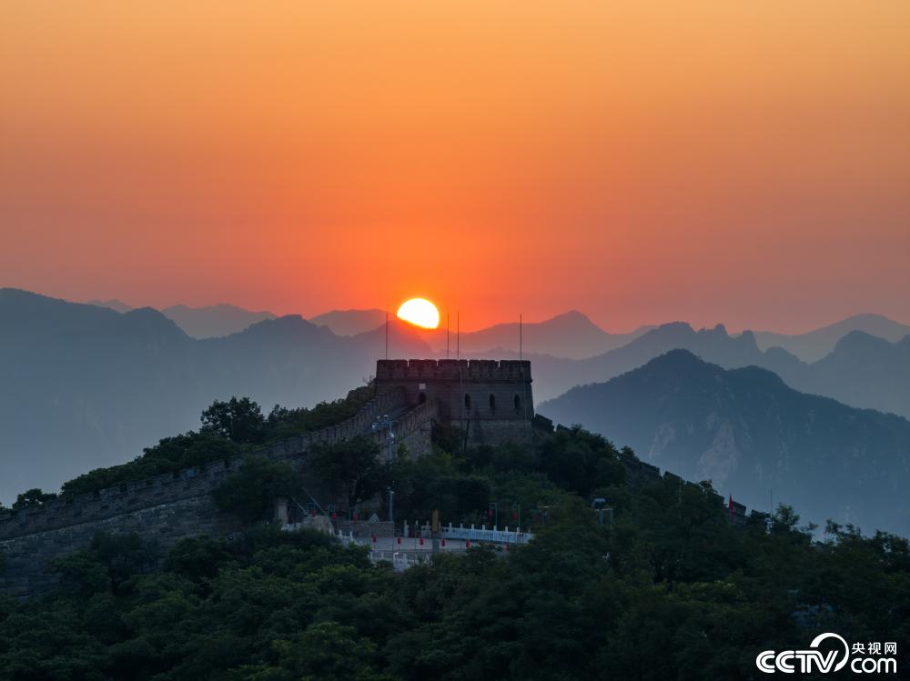 Mutianyu Great Wall: The Ultimate Guide To China'S Most Beautiful Section 11 Sunrise At Mutianyu Freat Wall