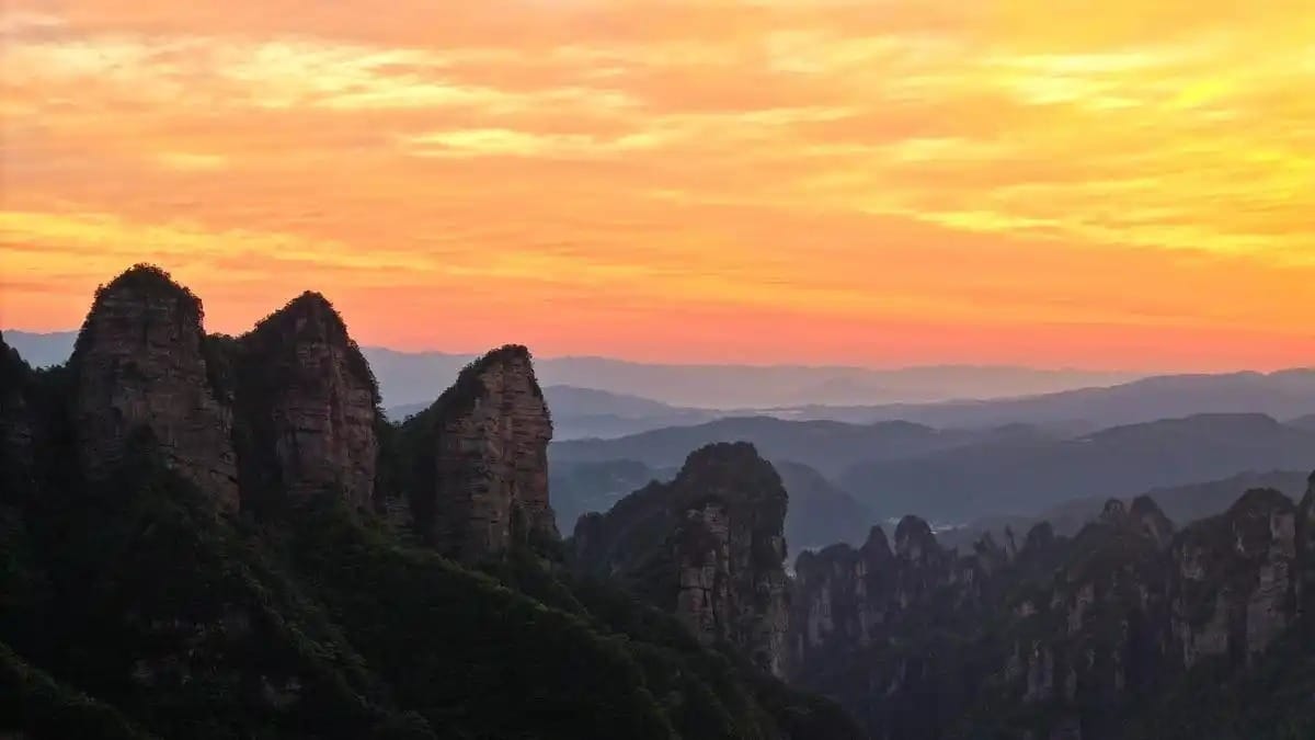 Sunset At West Sea Platform In Tianzi Mountain, Zhangjiajie