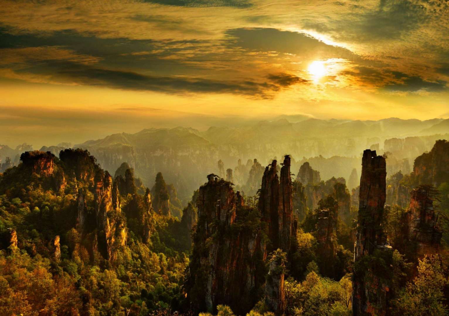 Sunset At Yuanjiajie