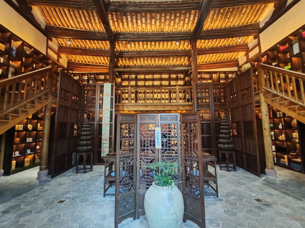Weishan Ancient Town: Sights, Food &Amp; Day Trip From Dali 12 Weishan Ancient Town Wenhua Academy