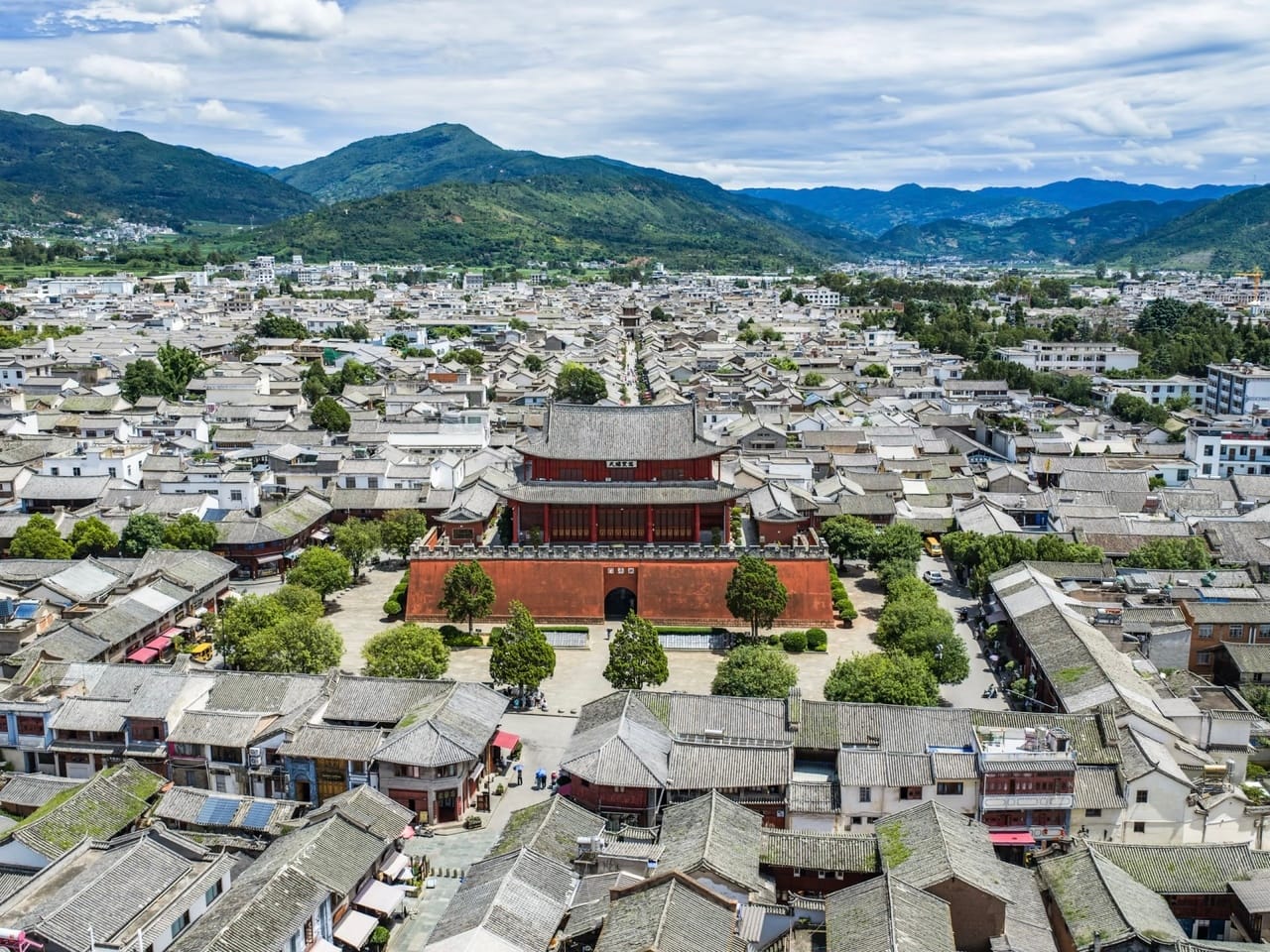 Weishan Ancient Town: Sights, Food &Amp; Day Trip From Dali 2 Weishan Ancient Town