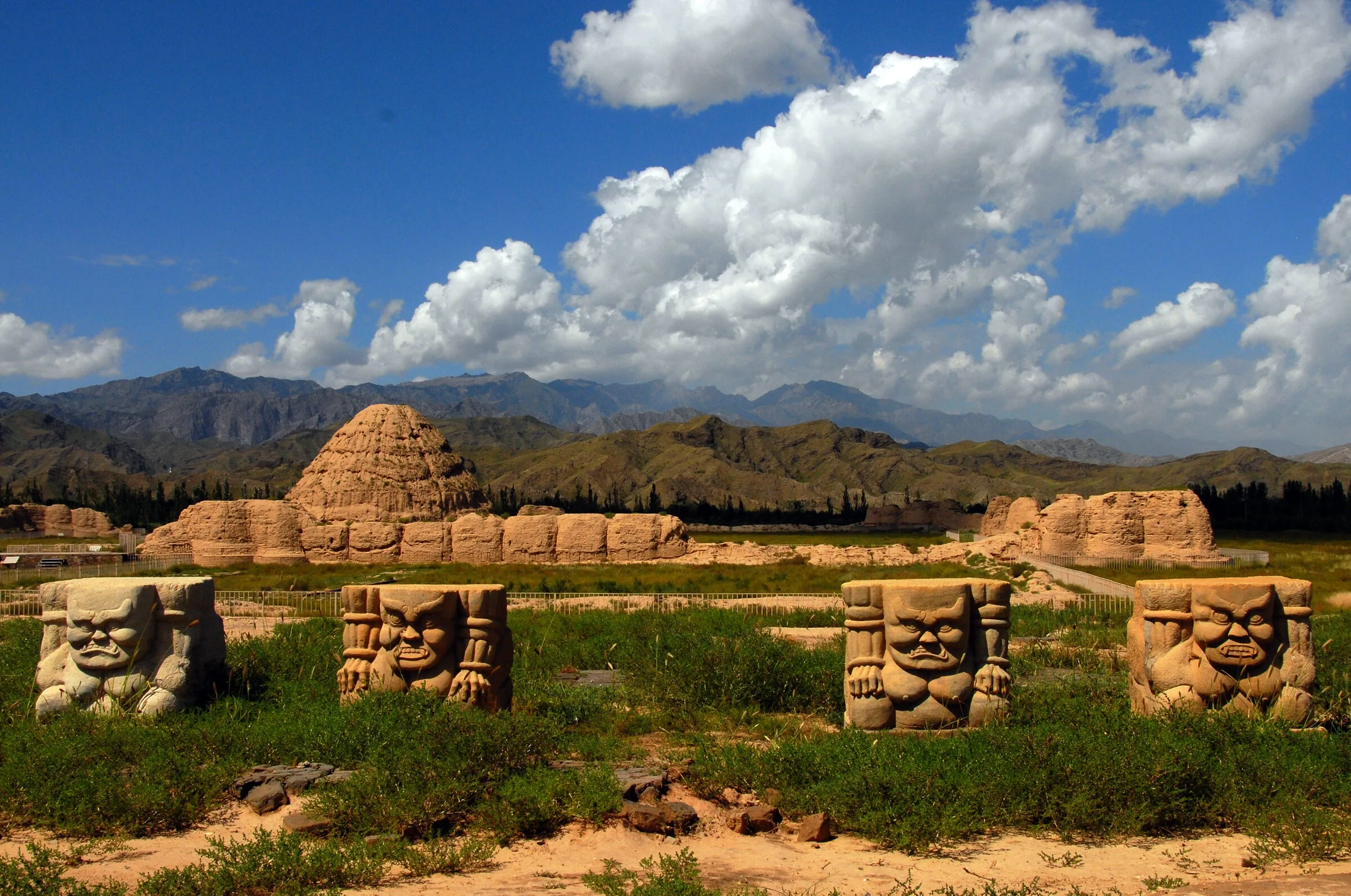 Xixia Imperial Tombs: Complete Travel Guide To The Chinese Pyramids 3 Xixia Imperial Tombs: Complete Travel Guide To The Chinese Pyramids