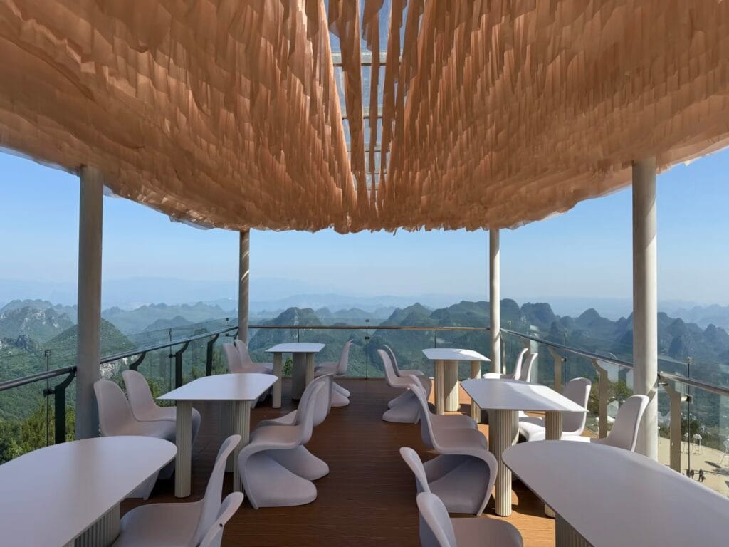 Guilin Yao Mountain: Cable Car, Photo Spots &Amp; Visit Guide 10 Yao Mountain - The 900-Meter Café