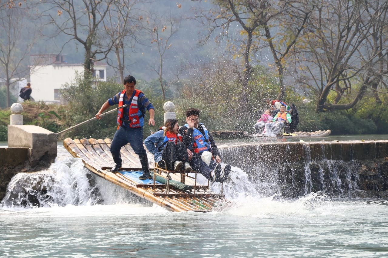 Yulong River Bamboo Rafting: All Routes, Prices &Amp; Booking 5 Yulong River Bamboo Raft Drifting And Weir Sliding