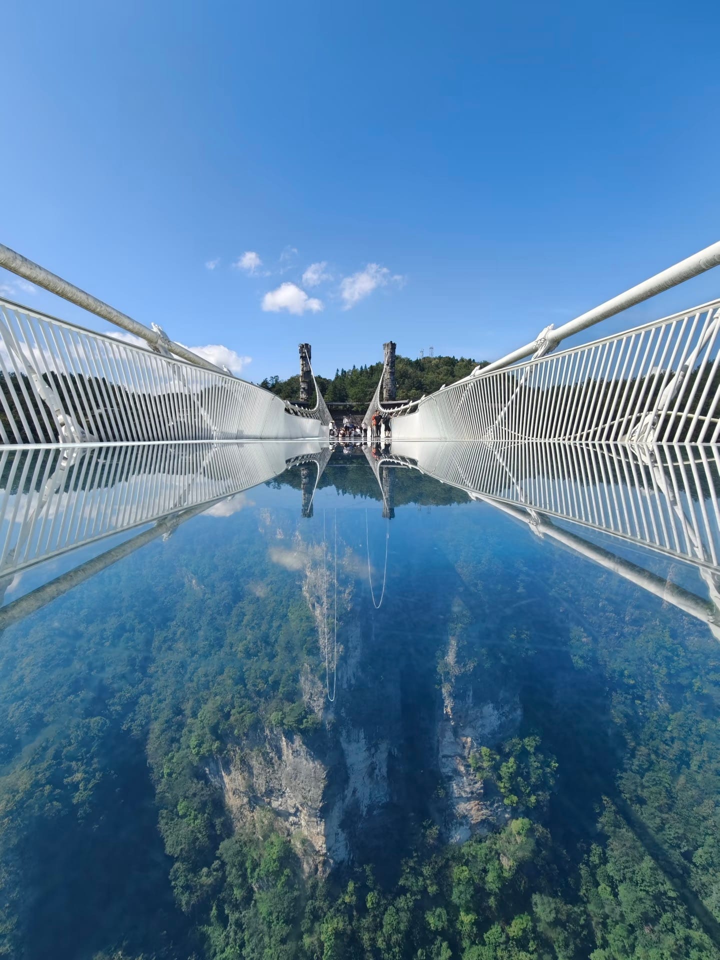 Zhangjiajie Grand Canyon Glass Bridge