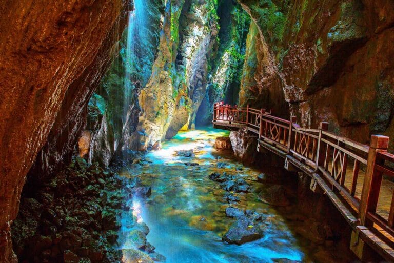 Zhangjiajie Ground Rift