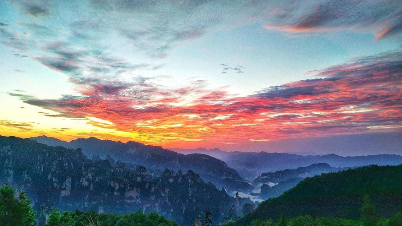 Zhangjiajie Sunrise At Laowuchang