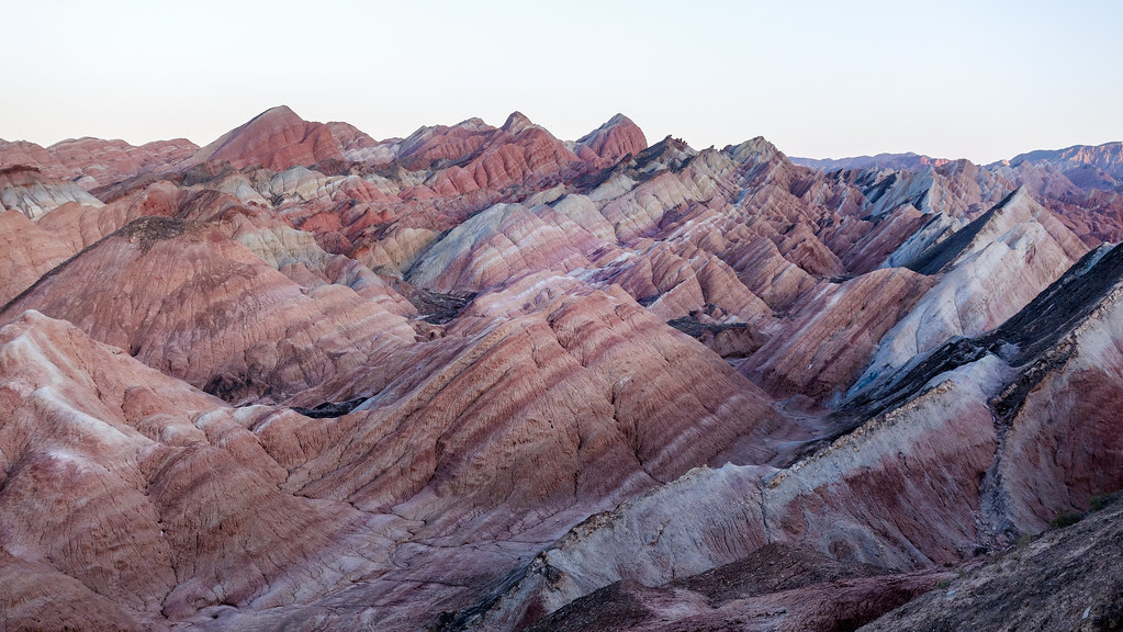Zhangye National Geopark: The Ultimate Guide To Rainbow Mountains Of China 2 Zhangye National Geopark: The Ultimate Guide To Rainbow Mountains Of China