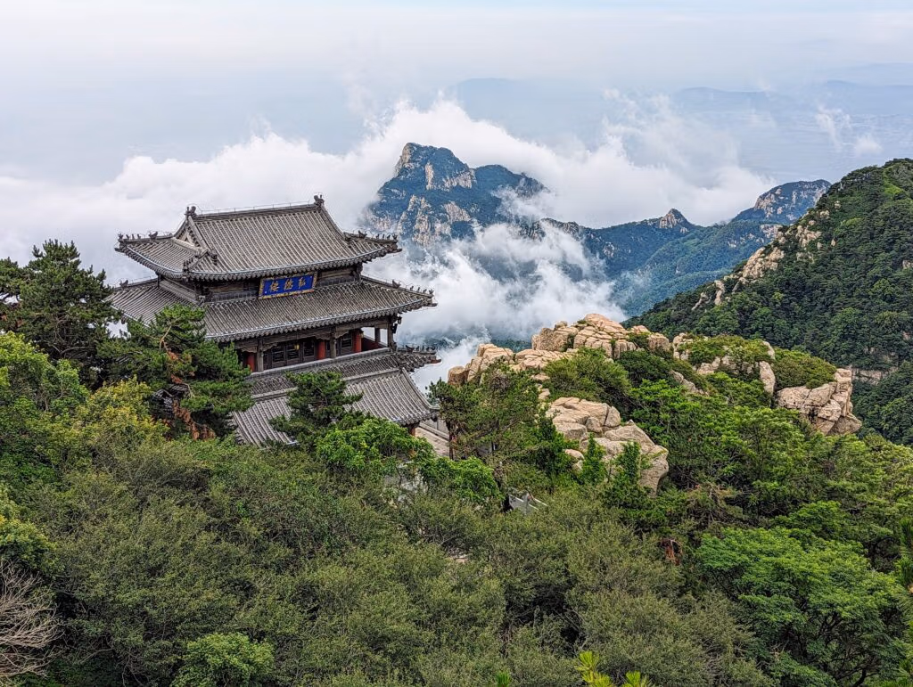 Top 10 Mountains In China: Majestic Peaks You Must Explore 7 Top 10 Mountains In China: Majestic Peaks You Must Explore