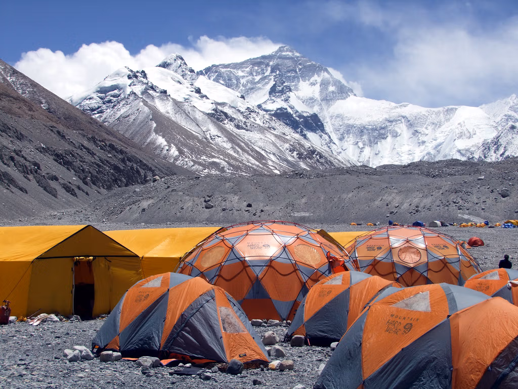 Top 10 Mountains In China: Majestic Peaks You Must Explore 3 Top 10 Mountains In China: Majestic Peaks You Must Explore