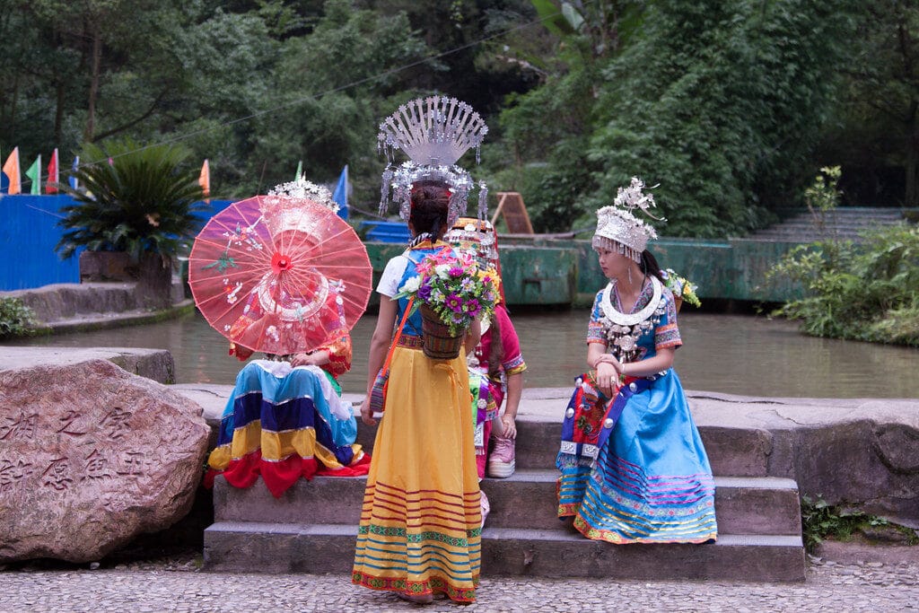 Baofeng Lake In Zhangjiajie: The Honest Insider'S Guide