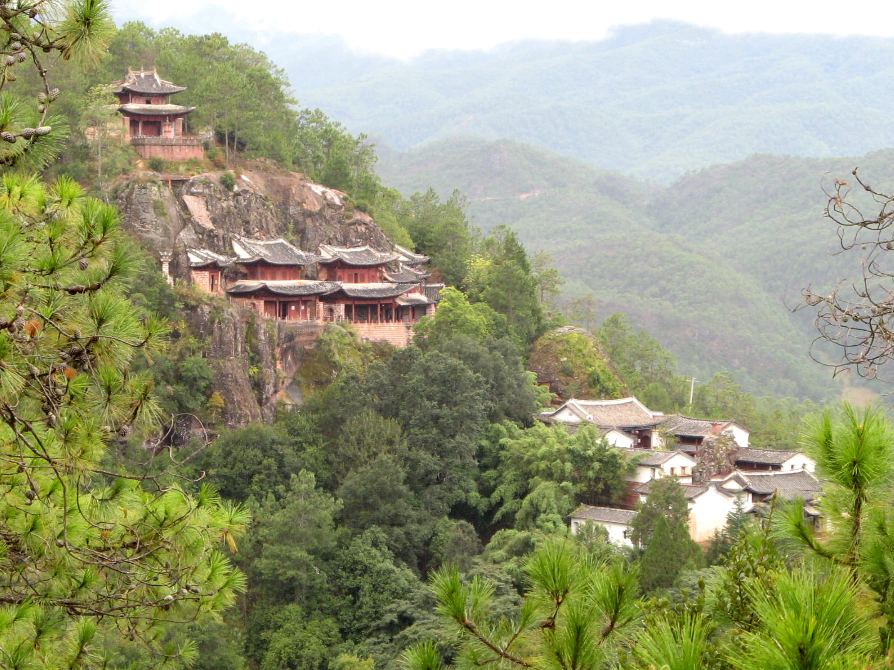 Shizhongshan Grottoes At Shibaoshan: All In One Guide 6 Shizhongshan Grottoes At Shibaoshan: All In One Guide