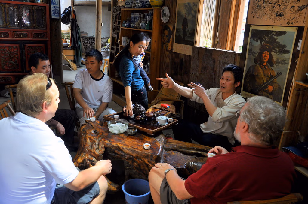 Hidden Shopping Stops: China Group Tours Scams You Didn’t Know About 4 Hidden Shopping Stops: China Group Tours Scams You Didn’t Know About