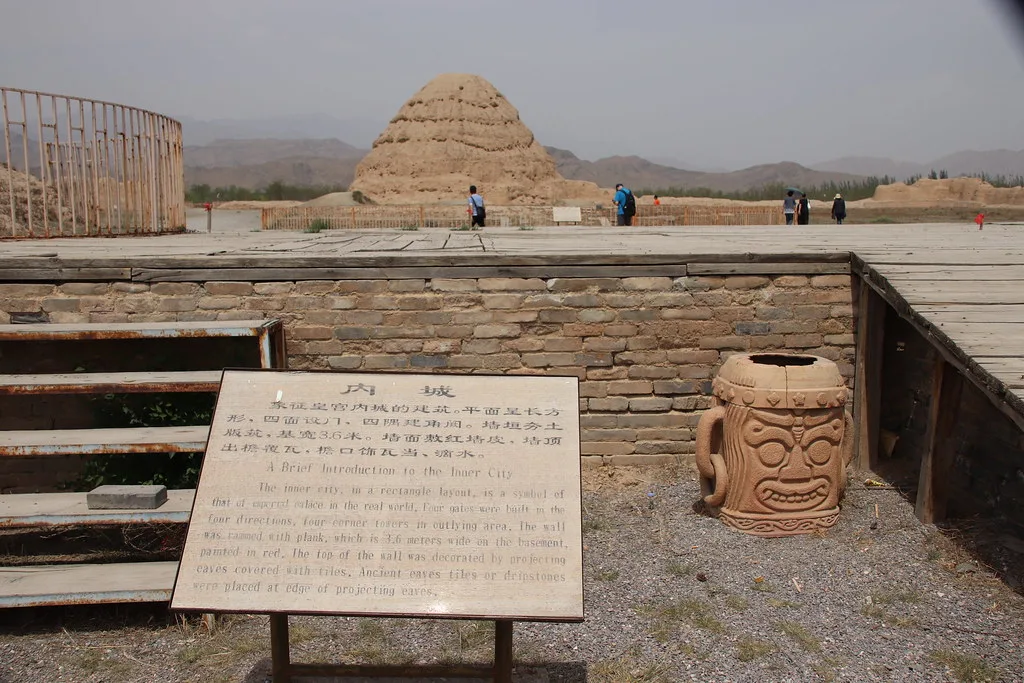 Xixia Imperial Tombs: Complete Travel Guide To The Chinese Pyramids 15 Xixia Imperial Tombs: Complete Travel Guide To The Chinese Pyramids