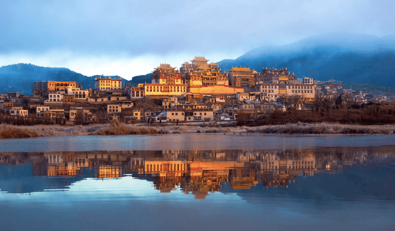 Gadan Songzanlin Monastery In June