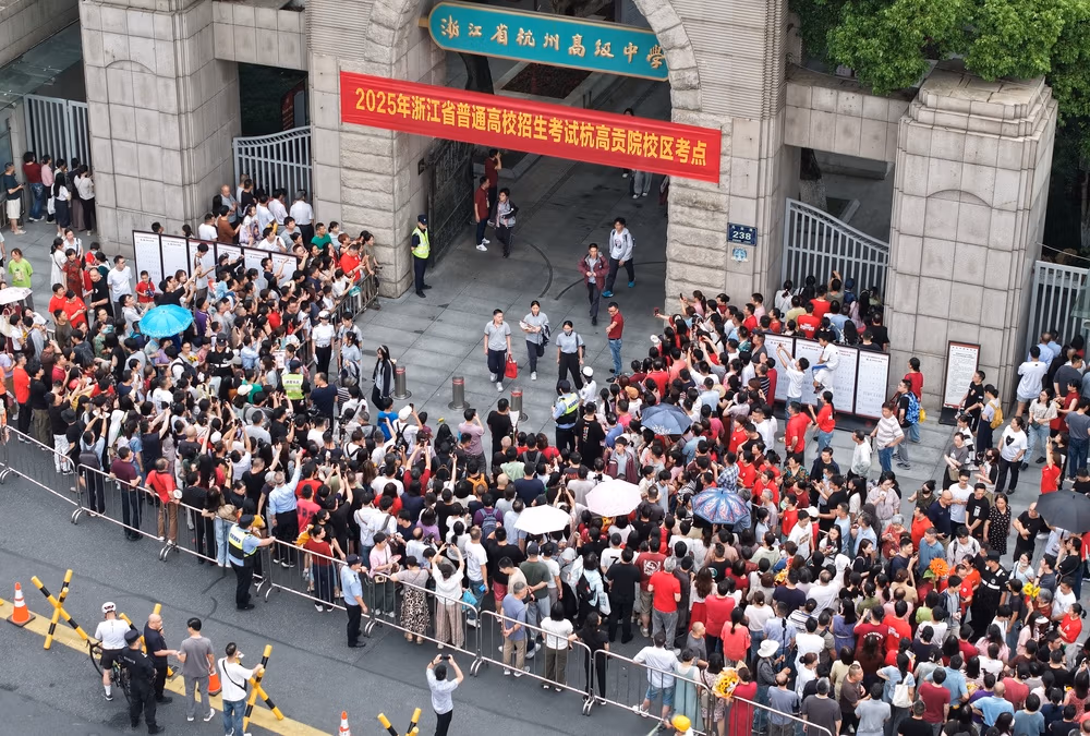 The 2025 Gaokao At A High School In Hangzhou