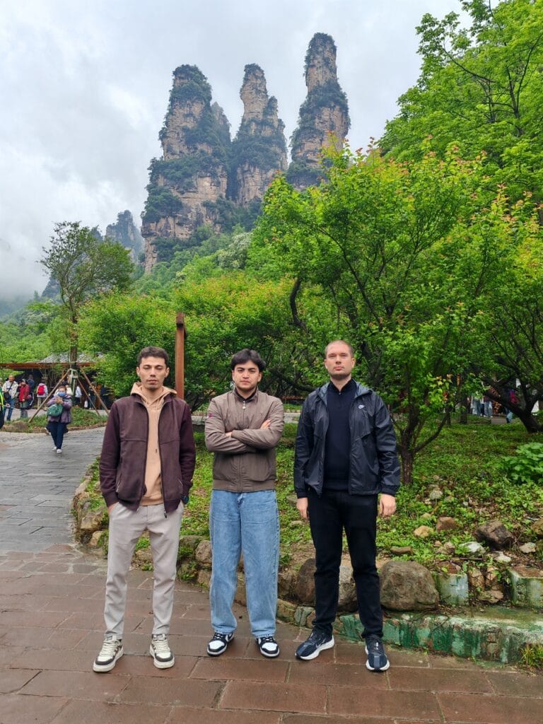 Swiss Guest Milan And His Uzbek Brothers At The Ten-Mile Gallery In Zhangjiajie, April 2026.