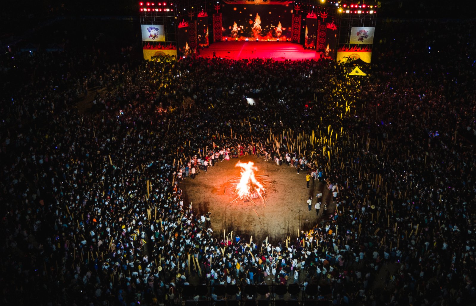 China'S Ethnic Minority Festival Tourism Guide: Complete Planning Resource With Insider Perspectives 5 Torch Festival At Stone Forest